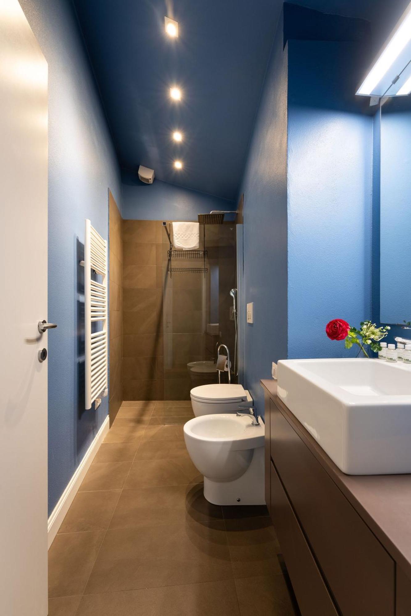 Ta - One Bedroom Luxury Apartment In The Fashion District Флоренция Экстерьер фото